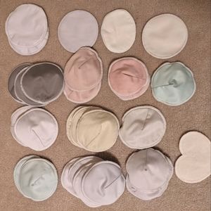 30 Nursing pads, size medium and large